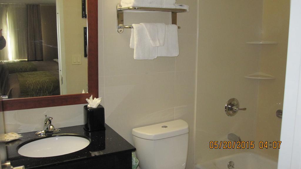 Comfort Inn Jamaica Downtown New York Bilik gambar